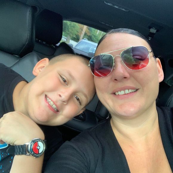 Meet your Posher, Stephanie - Picture 1 of 1